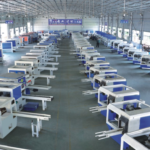 Multi rip saw for slab cutting