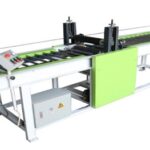 Chain type glue spreader