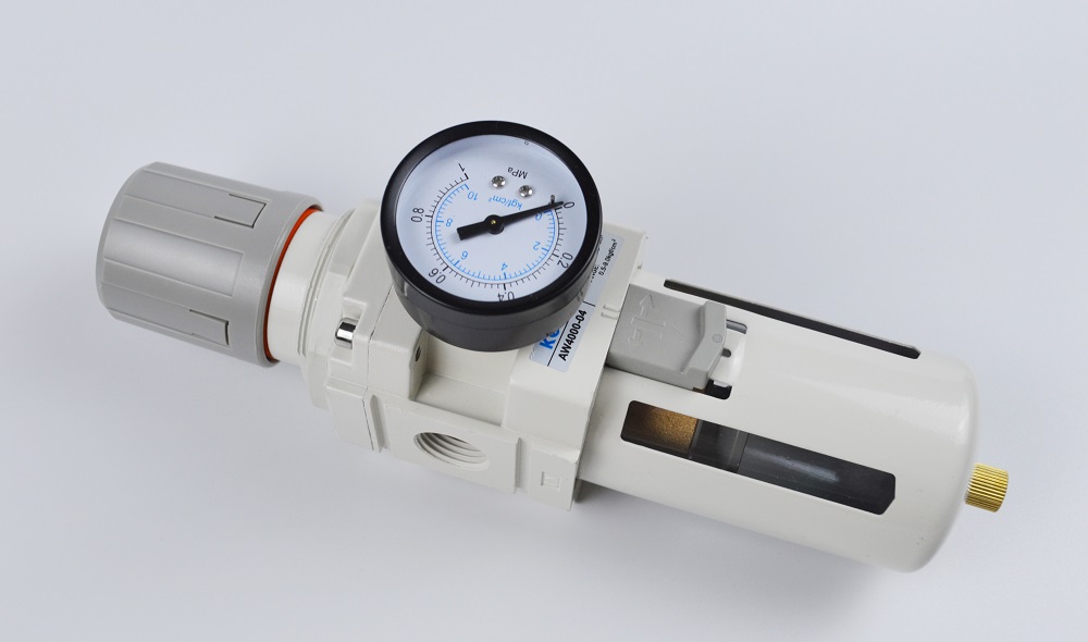 Pressure Regulating Filter