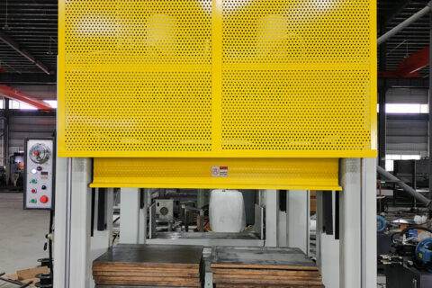 1×20’GP HF plywood bending press shipping to Brazil