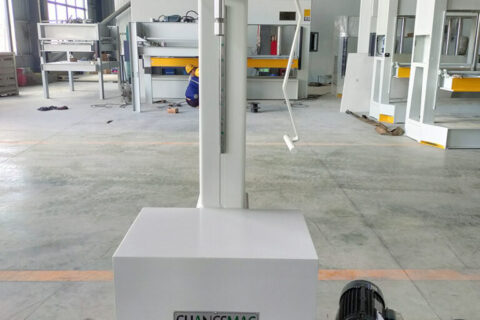 Hydraulic shingle machine